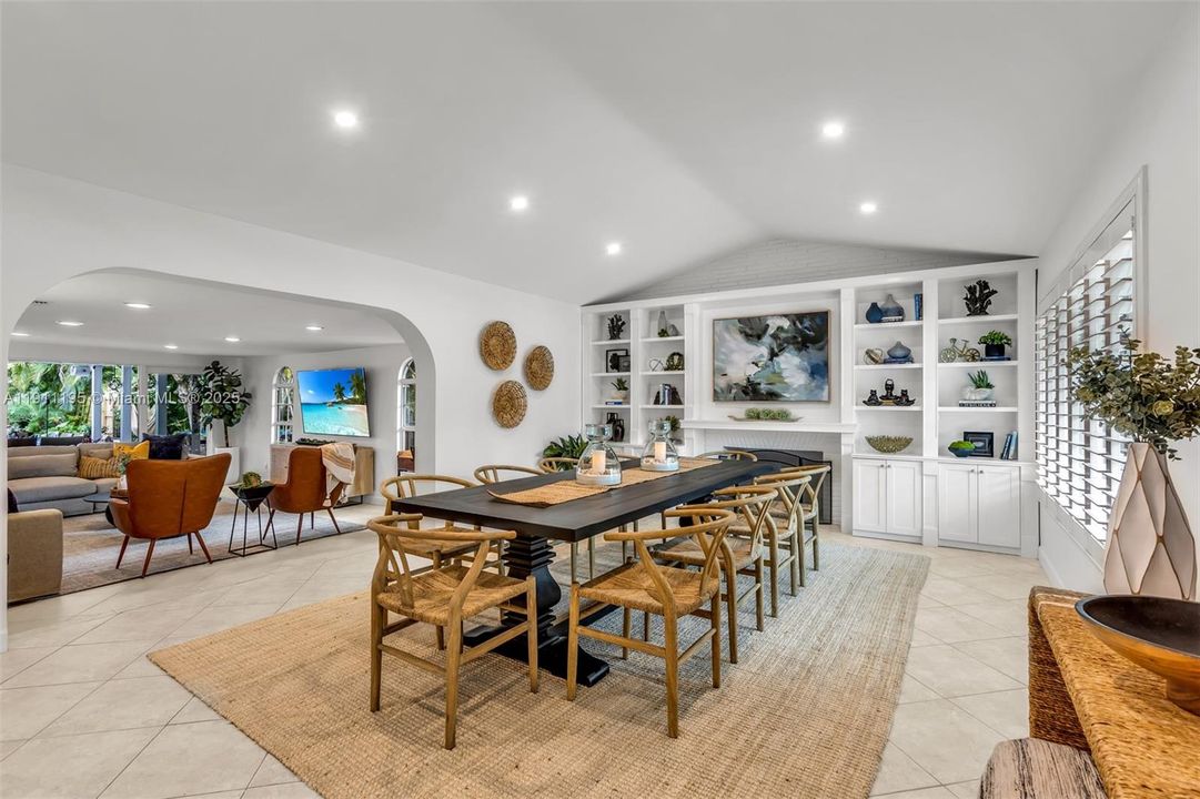 For Sale: $1,890,000 (3 beds, 2 baths, 2066 Square Feet)