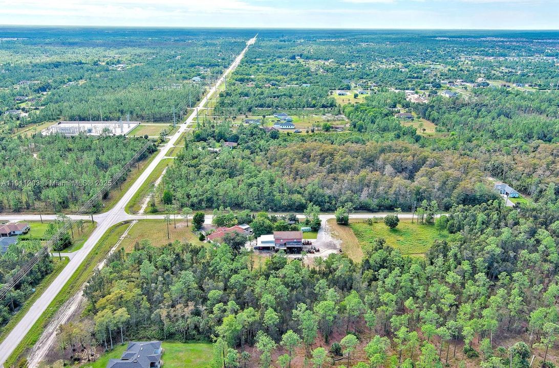 待售: $111,000 (1.17 acres)