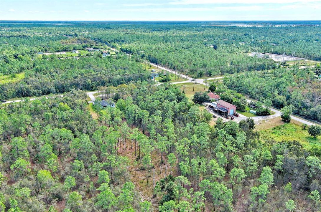 待售: $111,000 (1.17 acres)