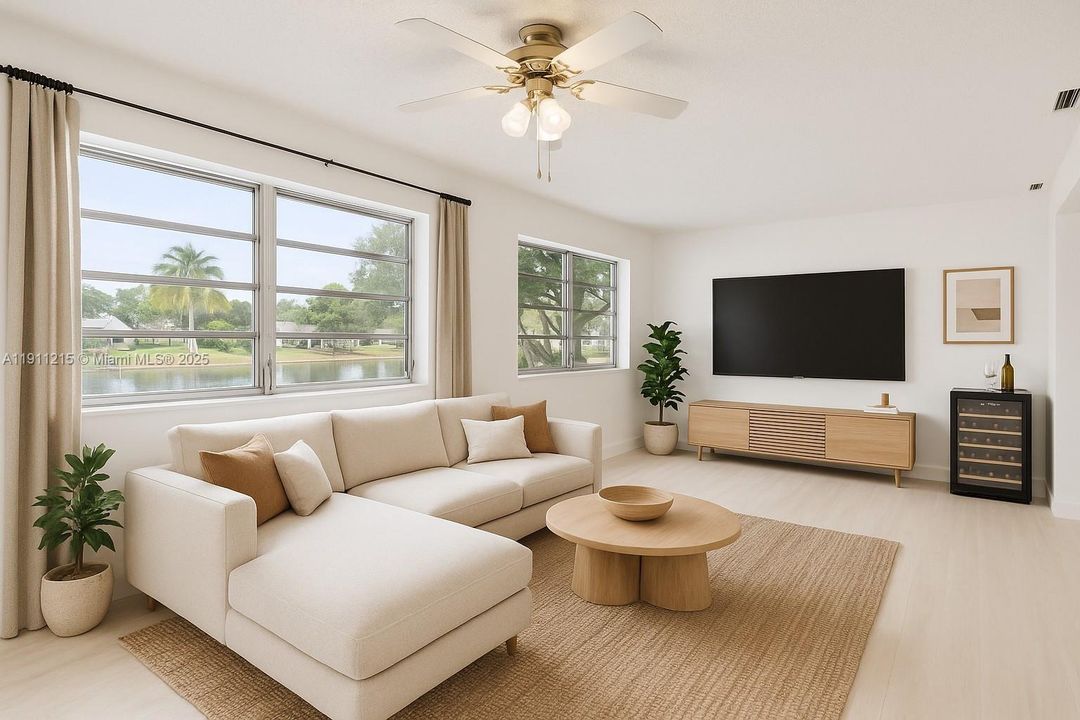 For Sale: $368,000 (2 beds, 2 baths, 1660 Square Feet)