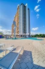 For Sale: $228,000 (2 beds, 3 baths, 1950 Square Feet)