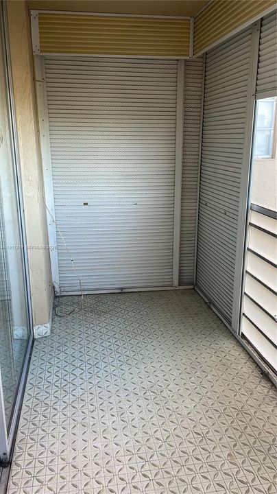 Recently Rented: $1,600 (1 beds, 1 baths, 940 Square Feet)