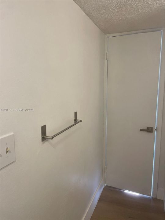 Recently Rented: $1,600 (1 beds, 1 baths, 940 Square Feet)