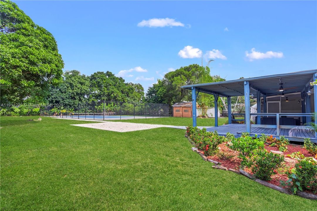 For Sale: $1,239,900 (4 beds, 3 baths, 2192 Square Feet)