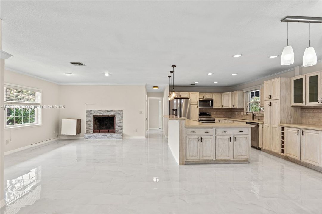 For Sale: $1,239,900 (4 beds, 3 baths, 2192 Square Feet)