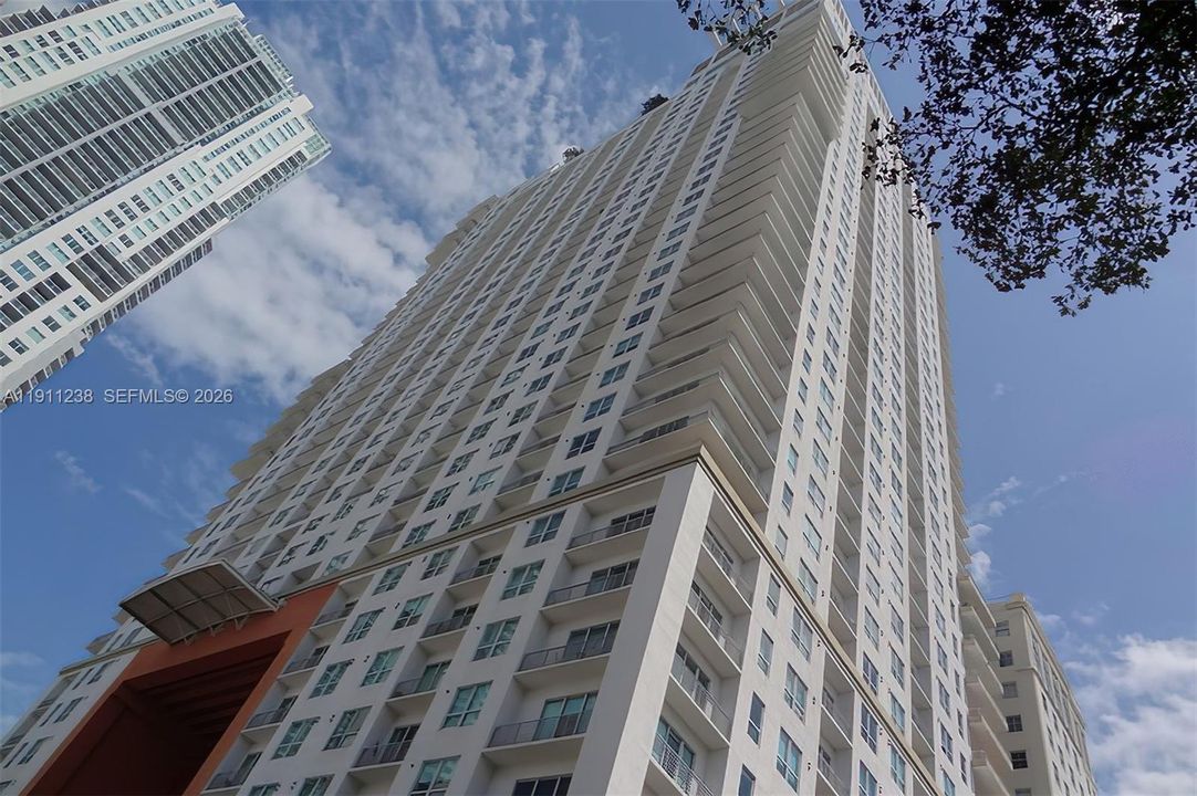 Loft II condos in downtown Miami