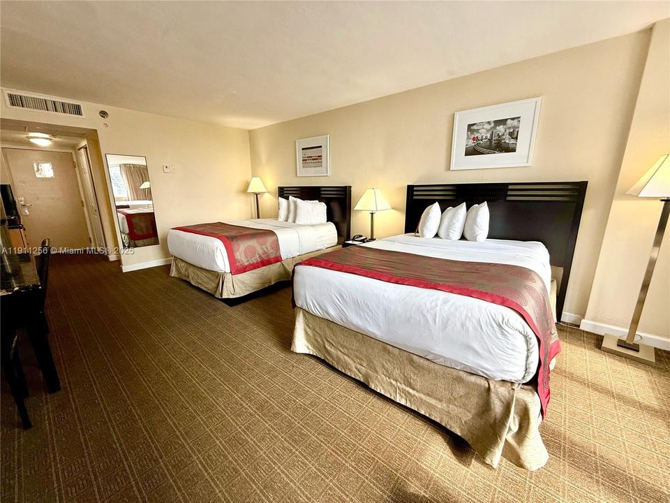 For Sale: $118,000 (0 beds, 1 baths, 420 Square Feet)