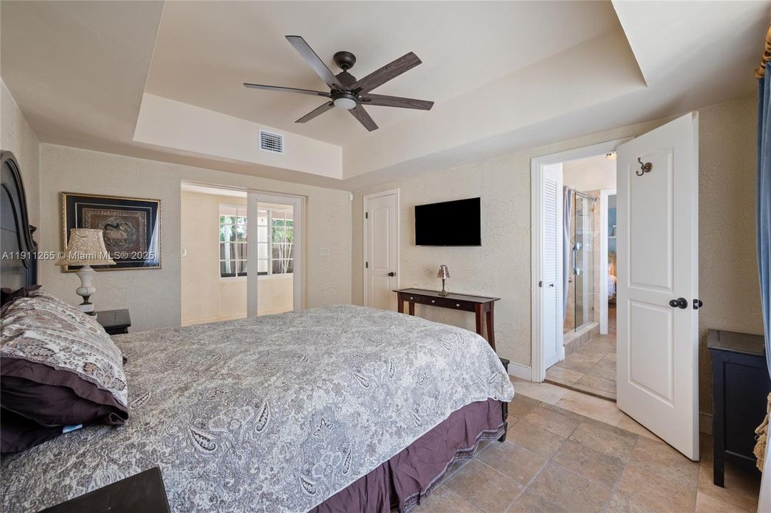 For Rent: $7,500 (3 beds, 2 baths, 1709 Square Feet)