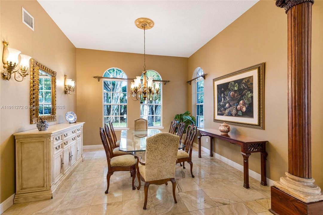 For Sale: $3,350,000 (5 beds, 4 baths, 4031 Square Feet)