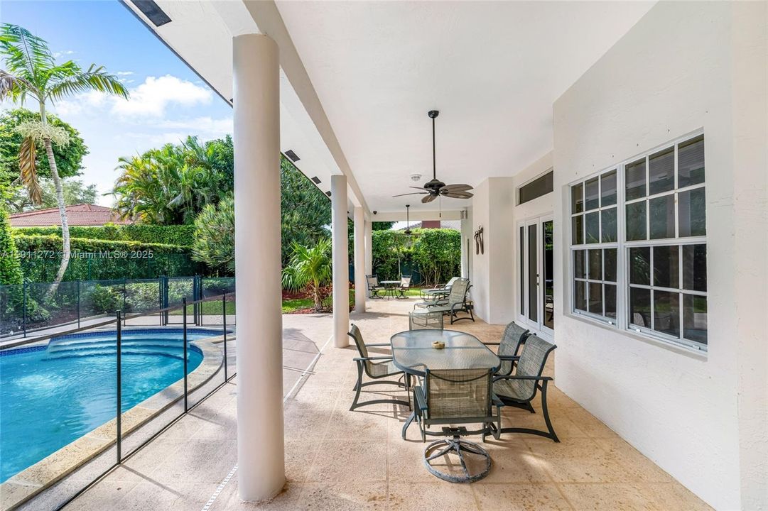 For Sale: $3,350,000 (5 beds, 4 baths, 4031 Square Feet)