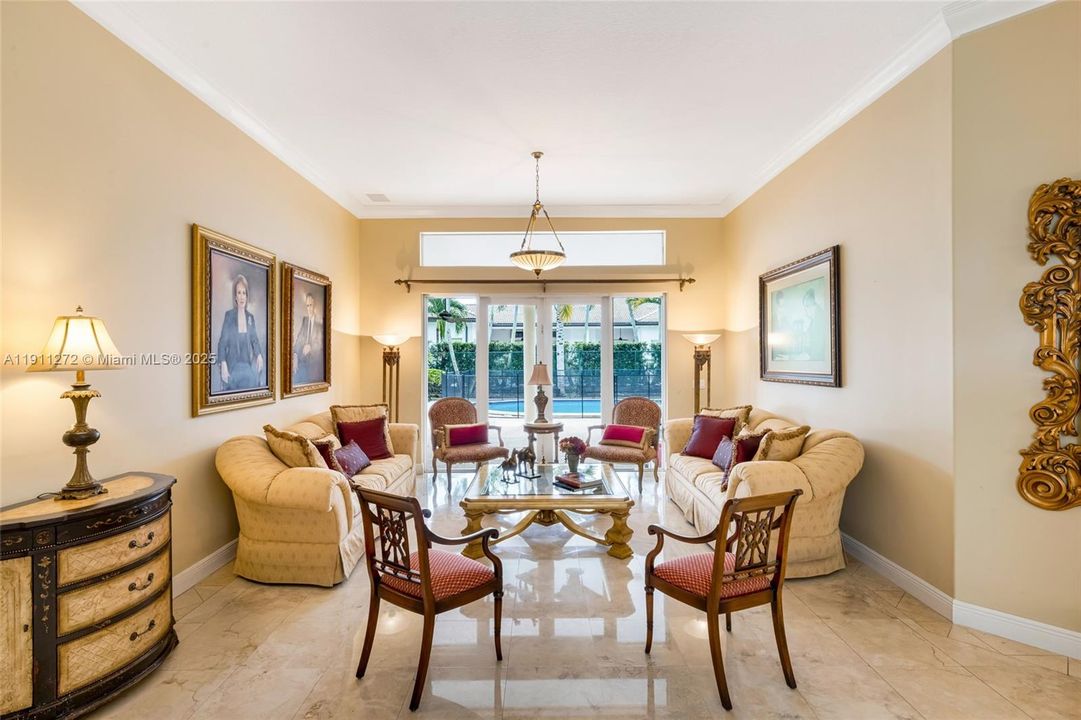 For Sale: $3,350,000 (5 beds, 4 baths, 4031 Square Feet)