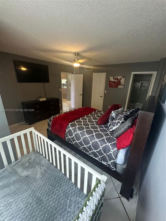 For Sale: $109,000 (1 beds, 1 baths, 783 Square Feet)
