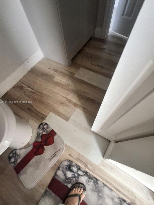 Activo con contrato: $245,000 (3 camas, 2 baños, 1160 Pies cuadrados)