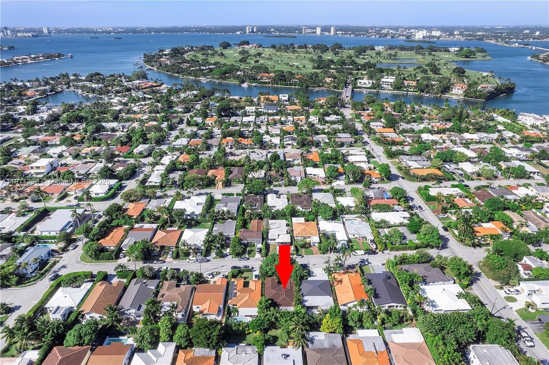 На продажу: $1,910,000 (3 спален, 2 ванн, 1771 Квадратных фут)