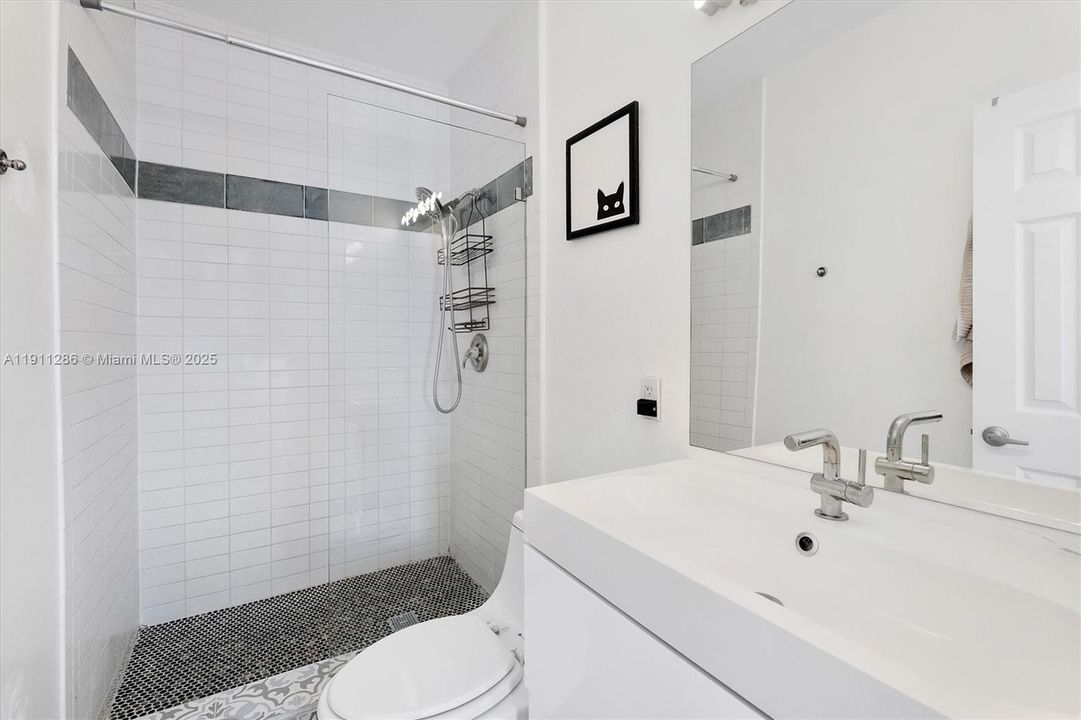 На продажу: $1,910,000 (3 спален, 2 ванн, 1771 Квадратных фут)