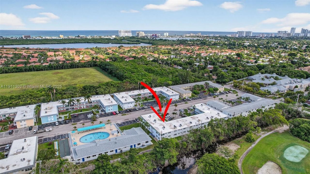 Active With Contract: $165,000 (2 beds, 1 baths, 830 Square Feet)