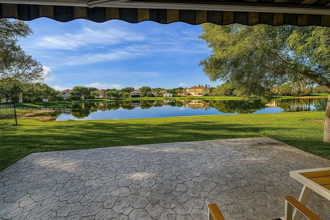 En Venta: $457,000 (3 camas, 2 baños, 1534 Pies cuadrados)