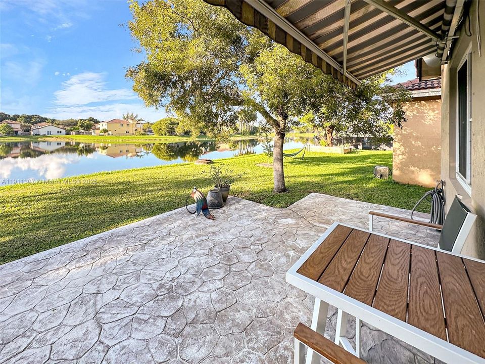 En Venta: $457,000 (3 camas, 2 baños, 1534 Pies cuadrados)