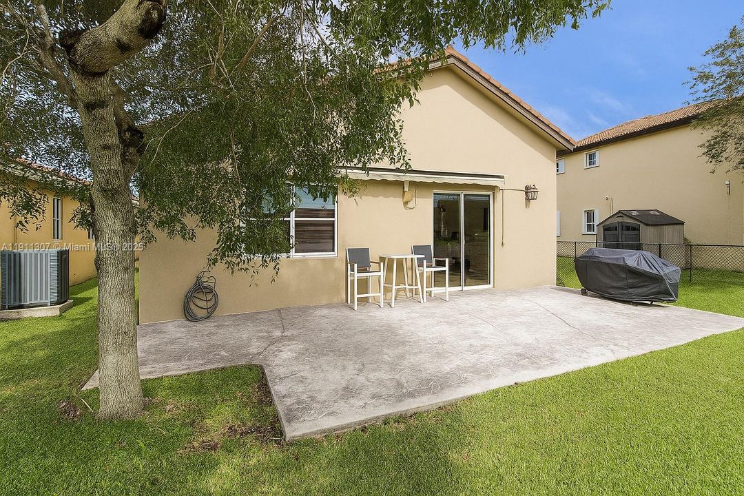 En Venta: $457,000 (3 camas, 2 baños, 1534 Pies cuadrados)