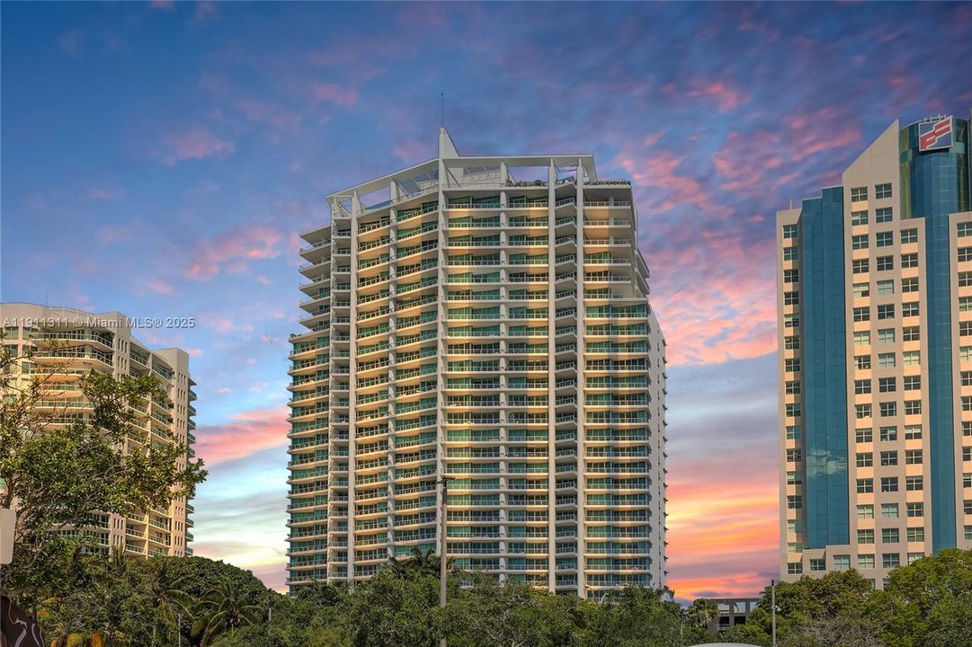 For Rent: $22,000 (3 beds, 3 baths, 2640 Square Feet)