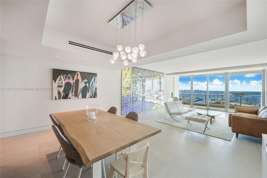 For Rent: $22,000 (3 beds, 3 baths, 2640 Square Feet)