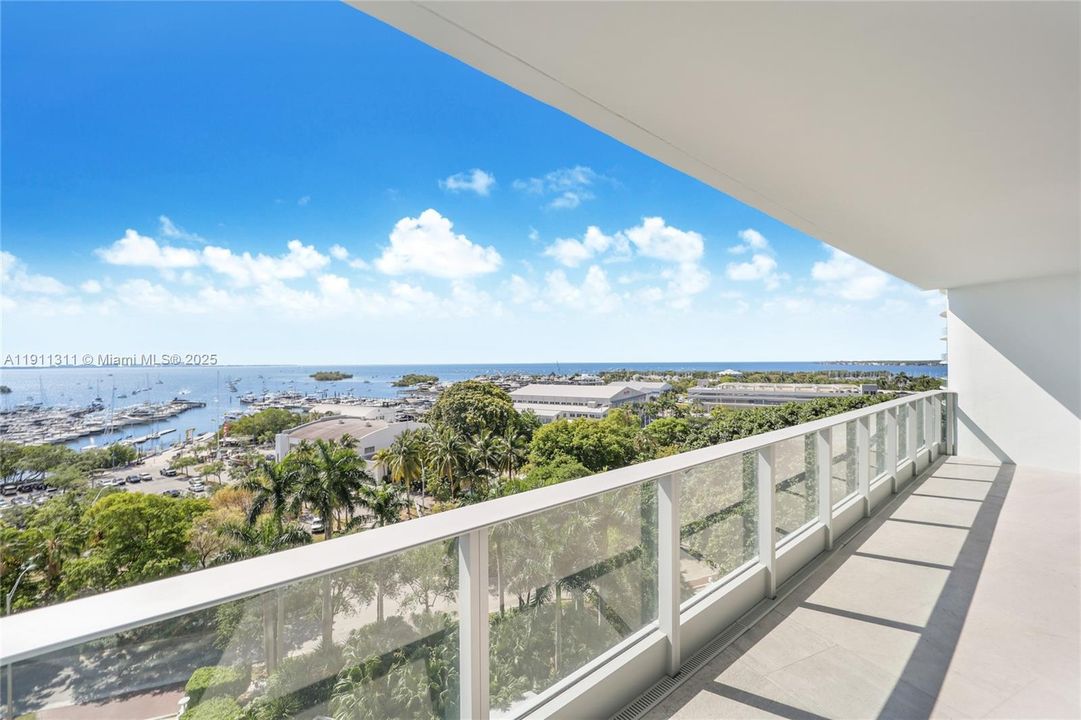 For Rent: $22,000 (3 beds, 3 baths, 2640 Square Feet)