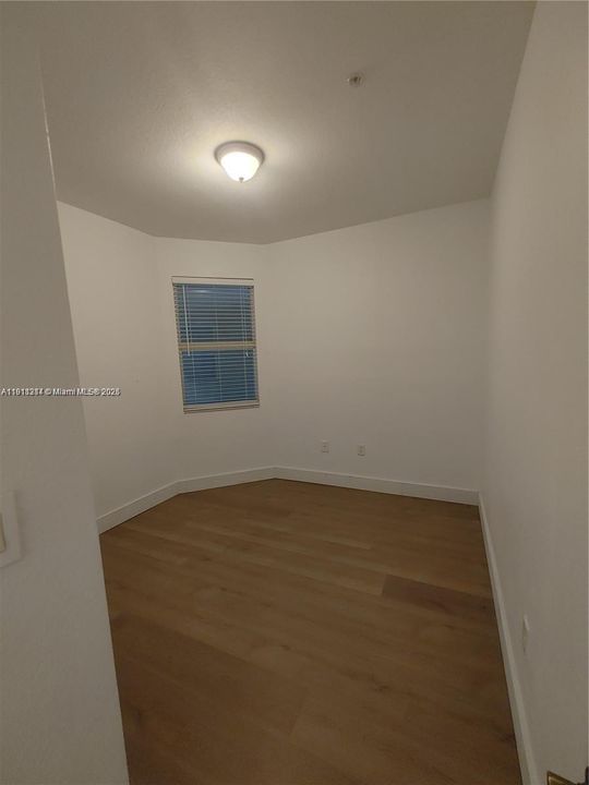 В аренду: $2,950 (3 спален, 2 ванн, 1385 Квадратных фут)