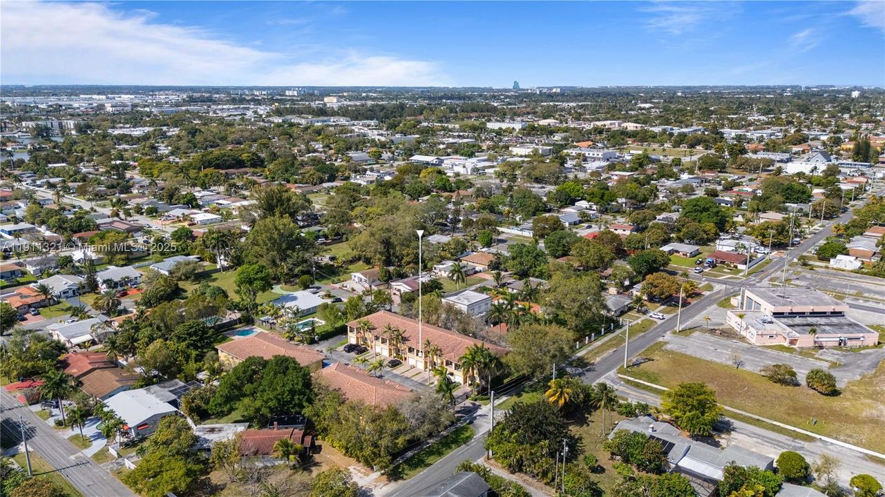 For Sale: $465,000 (3 beds, 2 baths, 1892 Square Feet)