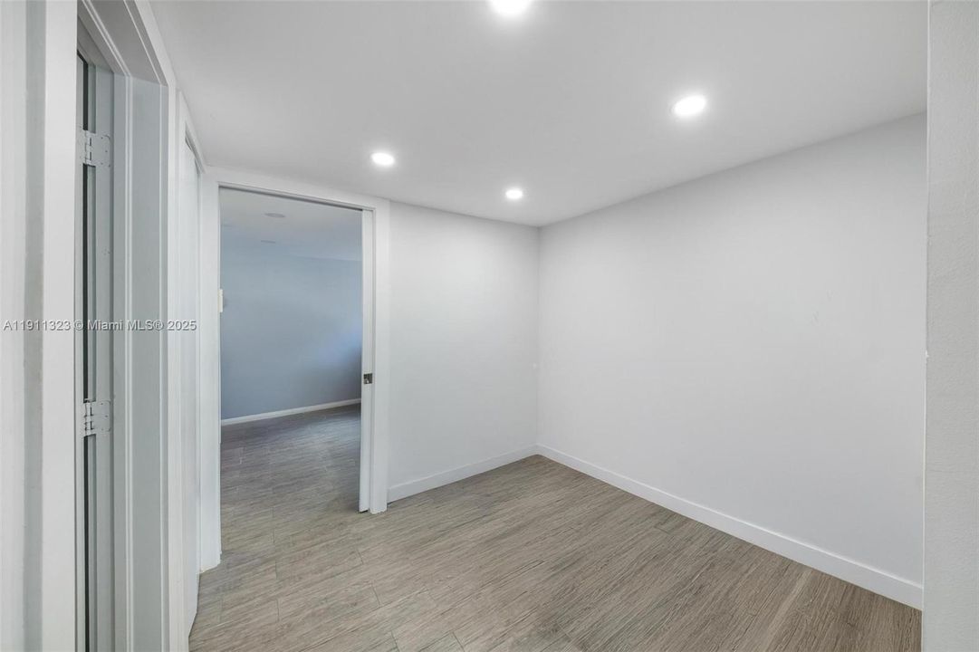 For Sale: $3,990,000 (5 beds, 5 baths, 4126 Square Feet)