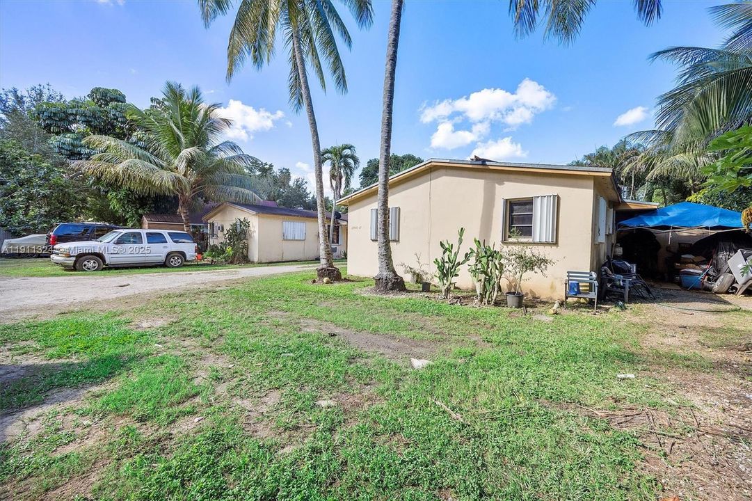 En Venta: $599,000 (0 camas, 0 baños, 1352 Pies cuadrados)