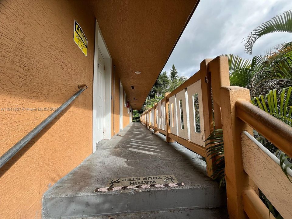 待售: $1,615,000 (0 贝兹, 0 浴室, 4855 平方英尺)