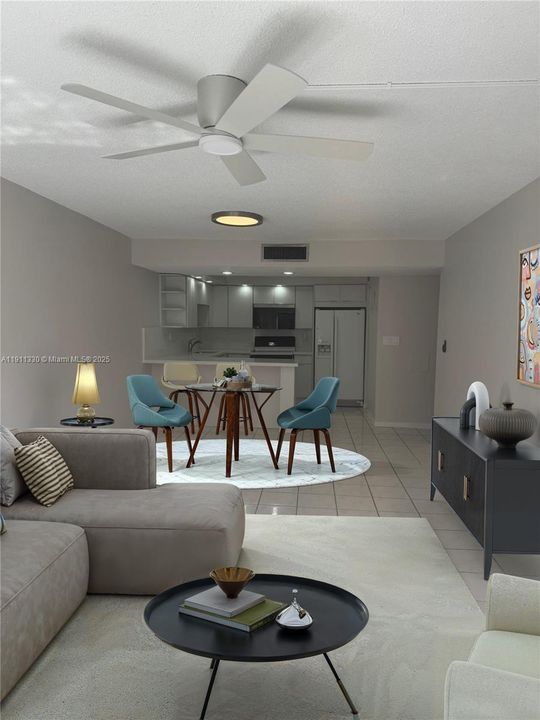 For Rent: $2,500 (2 beds, 2 baths, 939 Square Feet)