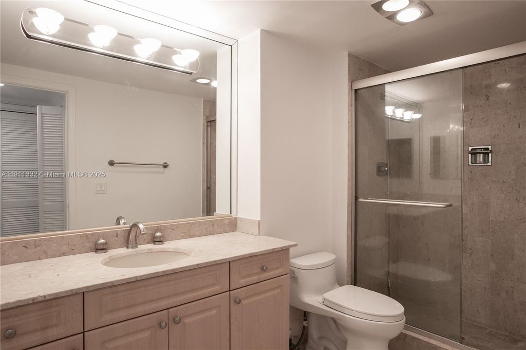 Active With Contract: $239,000 (2 beds, 3 baths, 1950 Square Feet)