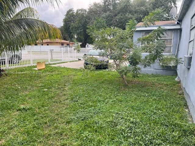 Activo con contrato: $325,000 (3 camas, 1 baños, 1152 Pies cuadrados)