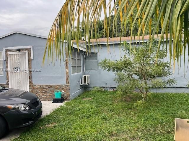 Activo con contrato: $325,000 (3 camas, 1 baños, 1152 Pies cuadrados)