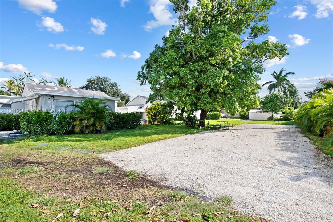 2226-2234 Cleveland Street