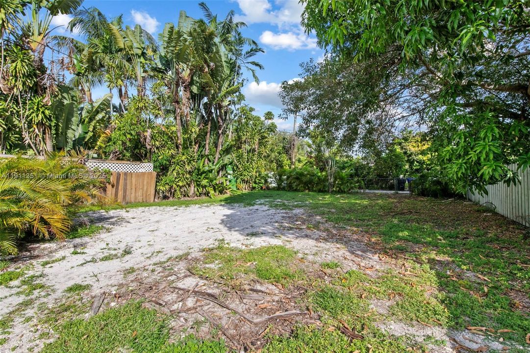 2227-2231 Cleveland Street