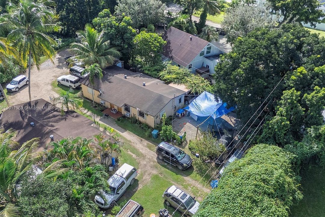 待售: $599,000 (0 贝兹, 0 浴室, 1352 平方英尺)