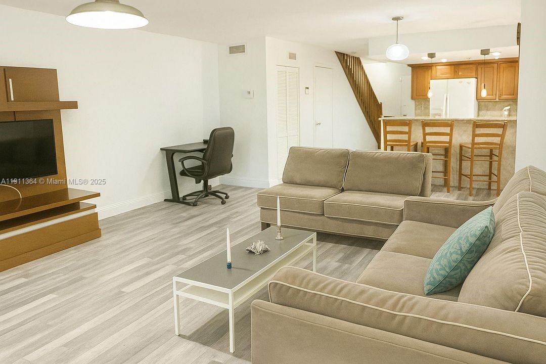 Activo con contrato: $3,500 (3 camas, 2 baños, 1430 Pies cuadrados)