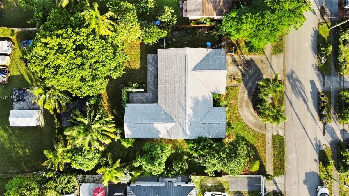 待售: $559,000 (3 贝兹, 2 浴室, 2023 平方英尺)