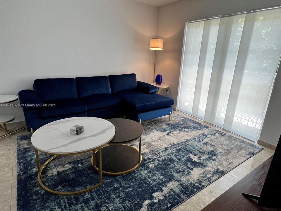 En Venta: $299,900 (1 camas, 1 baños, 685 Pies cuadrados)