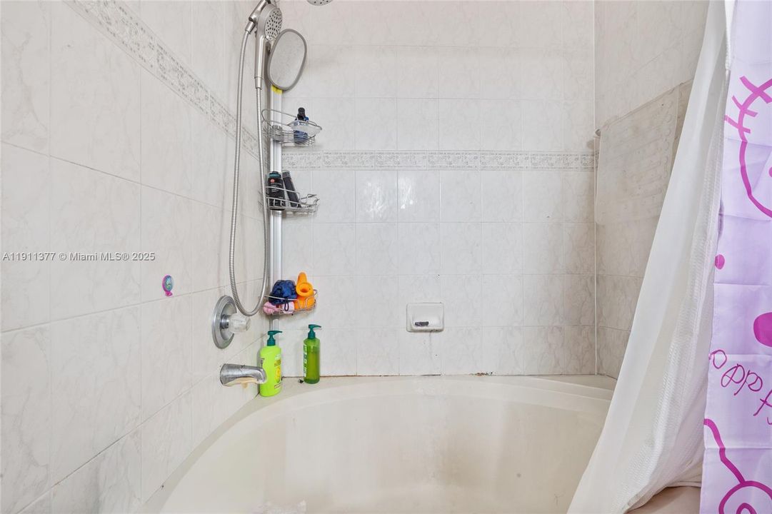 Active With Contract: $599,000 (4 beds, 2 baths, 1648 Square Feet)