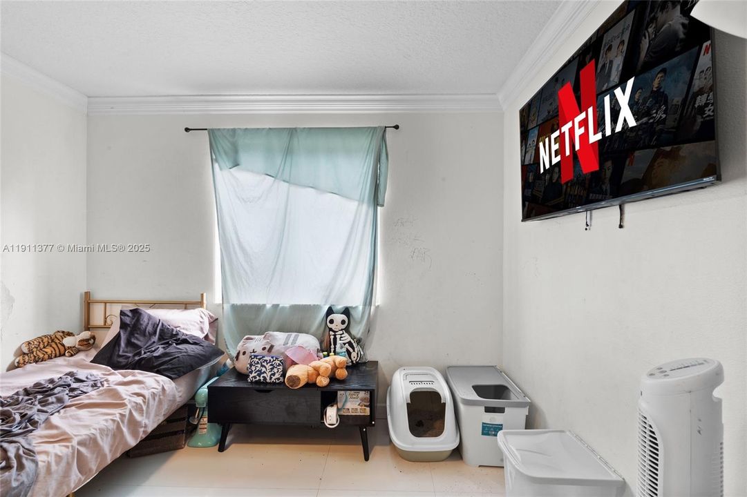 Active With Contract: $599,000 (4 beds, 2 baths, 1648 Square Feet)