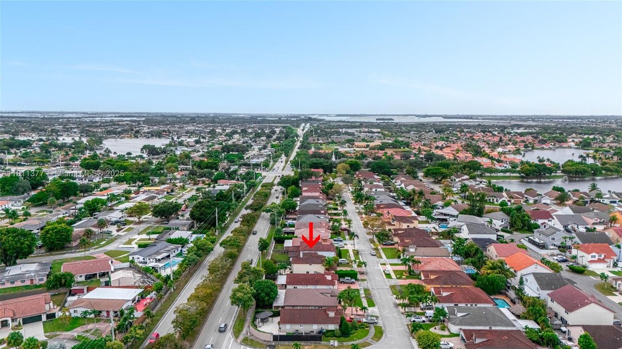 Active With Contract: $599,000 (4 beds, 2 baths, 1648 Square Feet)