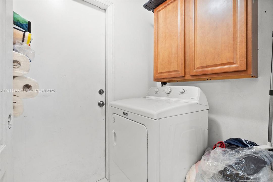 Active With Contract: $599,000 (4 beds, 2 baths, 1648 Square Feet)