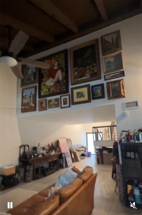 For Sale: $595,000 (3 beds, 3 baths, 1851 Square Feet)