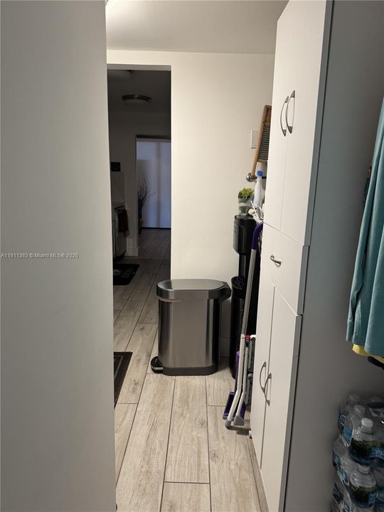 For Sale: $595,000 (3 beds, 3 baths, 1851 Square Feet)