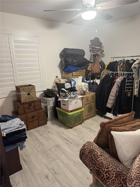 For Sale: $595,000 (3 beds, 3 baths, 1851 Square Feet)