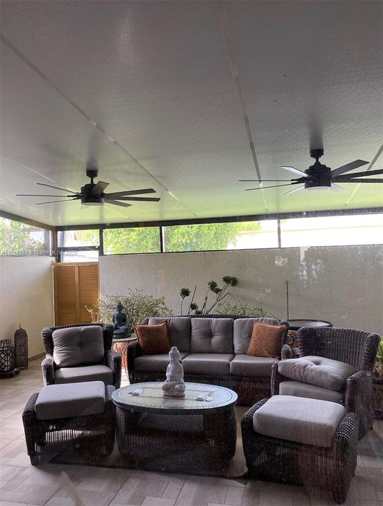 For Sale: $595,000 (3 beds, 3 baths, 1851 Square Feet)