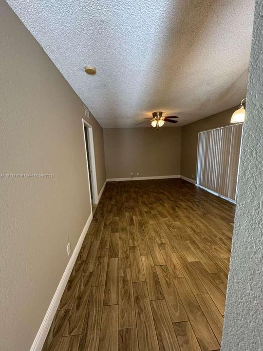 En Renta: $1,800 (2 camas, 2 baños, 904 Pies cuadrados)